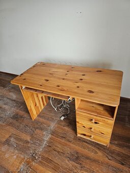 Pracovní stůl borovice masiv malý - 2