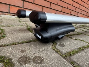 Patky Thule 775 a aero Thule příčníky 130cm - 2