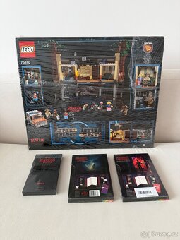 75810 LEGO Stranger Things The Upside Down + 3 notebooks - 2