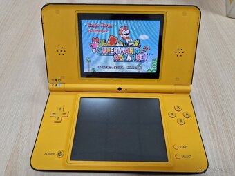 NINTENDTO DSi XL v top stavu ,nová baterie plno her - 2