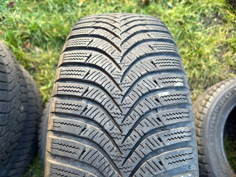 2ks zimní pneu Hankook 195/65/15 - 2