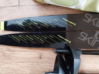 Set na běžky - pásky - 1 x použité 147 cm - 2