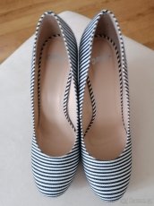 LODIČKY NA KLÍNKU PRUHOVANÉ VEL. 41 - 2