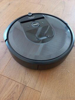 iRobot Roomba i7 - 2