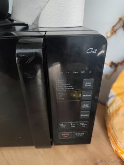 Mikrovlnná trouba Daewoo - 2