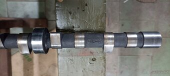 Dodge WC- vačkový hřídel - 2