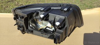 Nové přední světlo levé VW T5 - 2