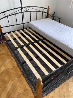 Dvoulůžku - 2