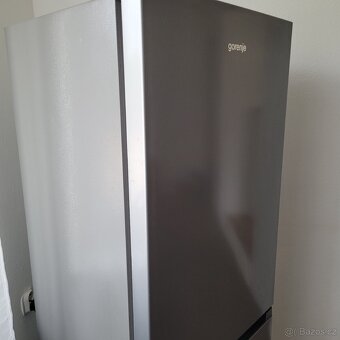 Prodám šedou lednici značky Gorenje - 2