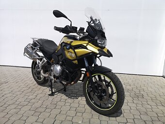 BMW F750GS, r.v..2019, nové v ČR, najeto 29.146 km, top stav - 2