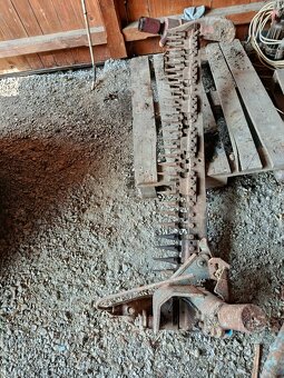 Boční kosa na traktor RS 09 - 2