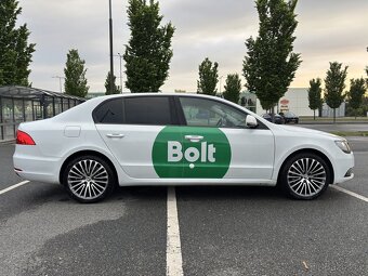 Škoda superb 2.0tdi 103kw - 2