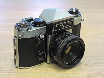 Praktica Super TL + objektiv 55/2,8 + makro - 2