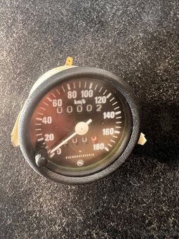 Tachometr Škoda 105/120L mototechna - 2