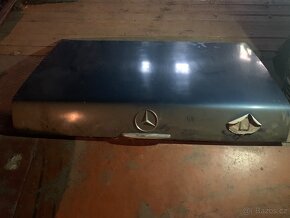 Mercedes Benz w108 zadní kapota - 2