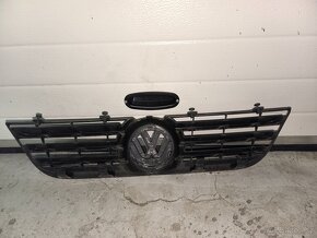Přední maska Volkswagen Polo IV 9N 05-09 6Q0 853 653 E - 2