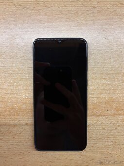 Samsung Galaxy A40 64GB - 2