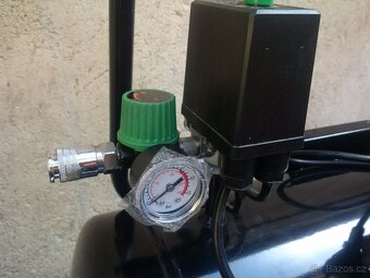Vzdušník 20l, nový, s příslušenstvím - 2