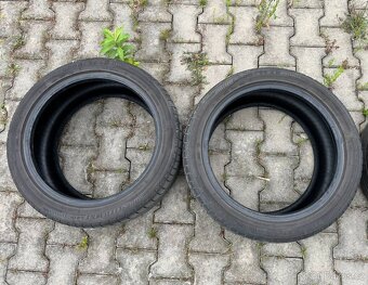 225/45 R17 - 2