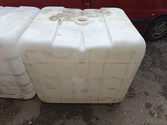 Ibc nádrž 1000l - 2