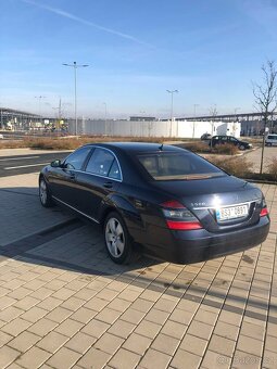 Mercedes-Benz S Class W221 zadní nárazník - 2
