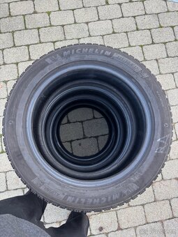 Sada zimních pneu 225/50/17 Michelin - 2