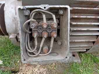 patkový elektromotor 7,5 kw - 2