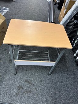 PC stolek 75x70x46cm - 2
