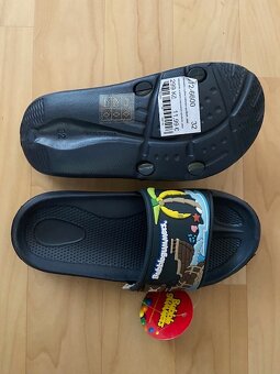 Chlapecké pantofle modré, NOVÉ, vel.32, zn.Baťa - 2