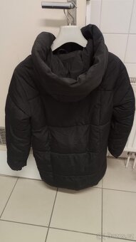 Černá dámská bunda - 2