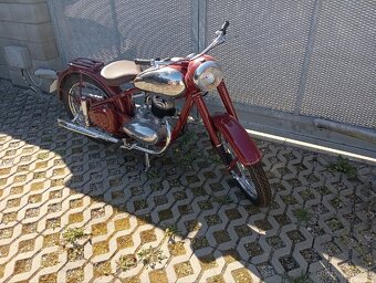 Jawa Pérák 250/11 - 2