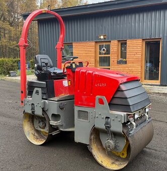 Vibrační válec Ammann AV 23-2 - 2