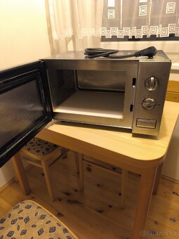 Mikrovlnná trouba Panasonic - 2