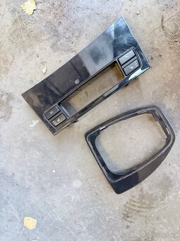 BMW e61 dekor piano black - 2