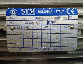 Elektromotor s převodovkou - 2