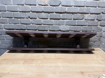 STAROŽITNÁ POLICE - 2