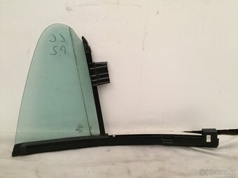 VW PASSAT CC 08-16 - PRAVÉ ZADNÍ SKLO 3C8 845 216 - 2