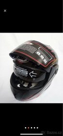 helma, přilba na motorku - 2