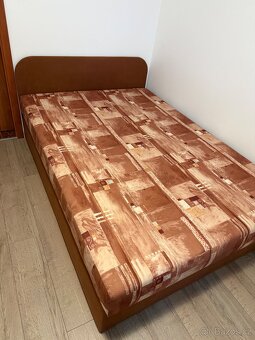 postel 140x200 s velkým úložným prostorem - 2