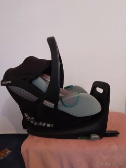 Dětská autosedačka značky RECARO + Isofix - 2