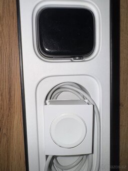 AppleWatch series 5 Nike - 2