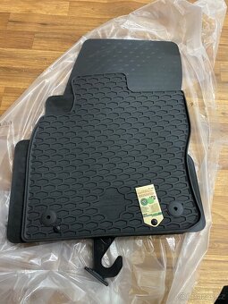 Gumové koberečky nové Caddy, Tourneo - 2