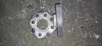 Rozšiřovací podložky pod kola - 2