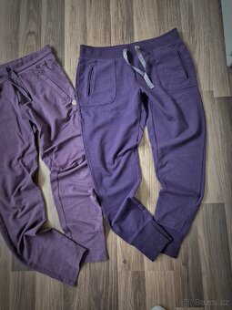 2x dámské tepláky vel.36/38 - 2