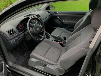 Volkswagen Golf V 2005 1.4 - 2