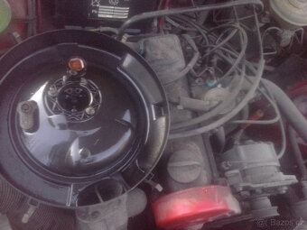 Audi 80 rok 87 1.6 55kw ,  díly z vozu - 2