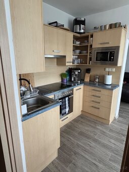 Kuchyňská linka včetně spotřebičů - 2