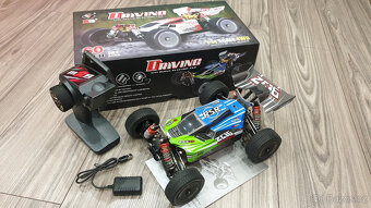 RC auto Evolution 4x4 – Pretekárska Buggy 1:14 - 2