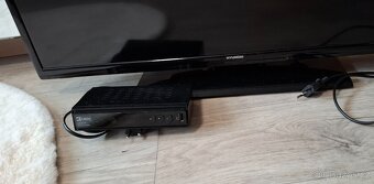 Tv Led Hyundai + set top box - 2