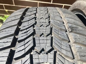 Zimní pneu 205/50 R17 - 2
